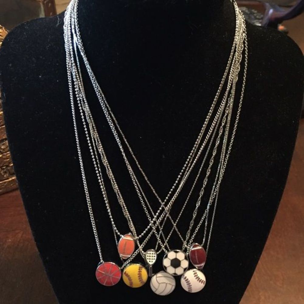 𝅺•custom• Sports Lover Necklaces - Picture 2 of 4